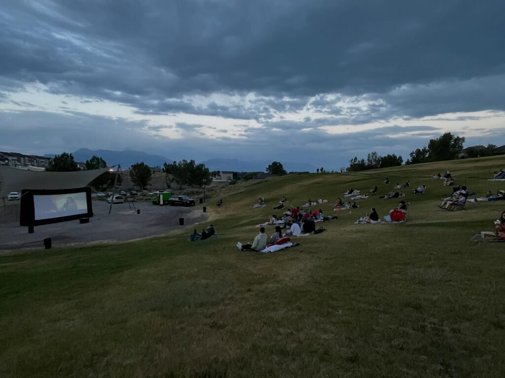 Movie-in-the-park-EMC-Silverlake