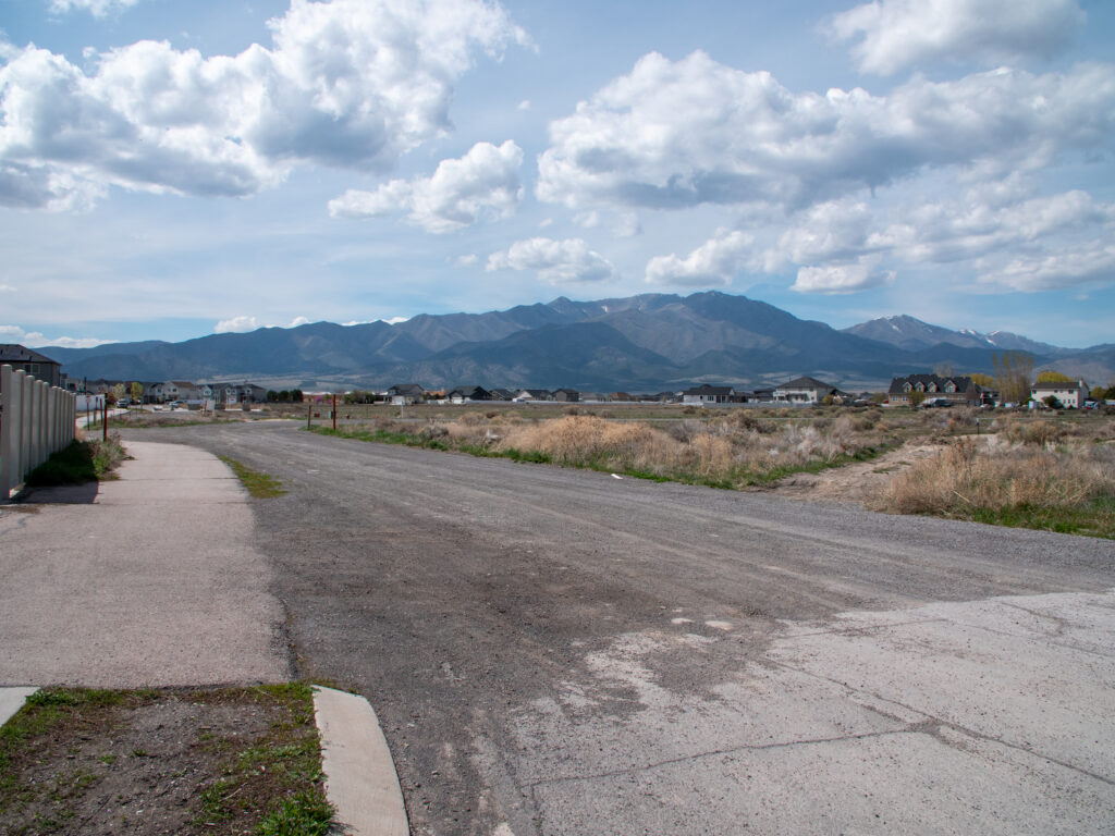 Eagle-Mountain-City-Street-Reopens-Aqua-Avenue