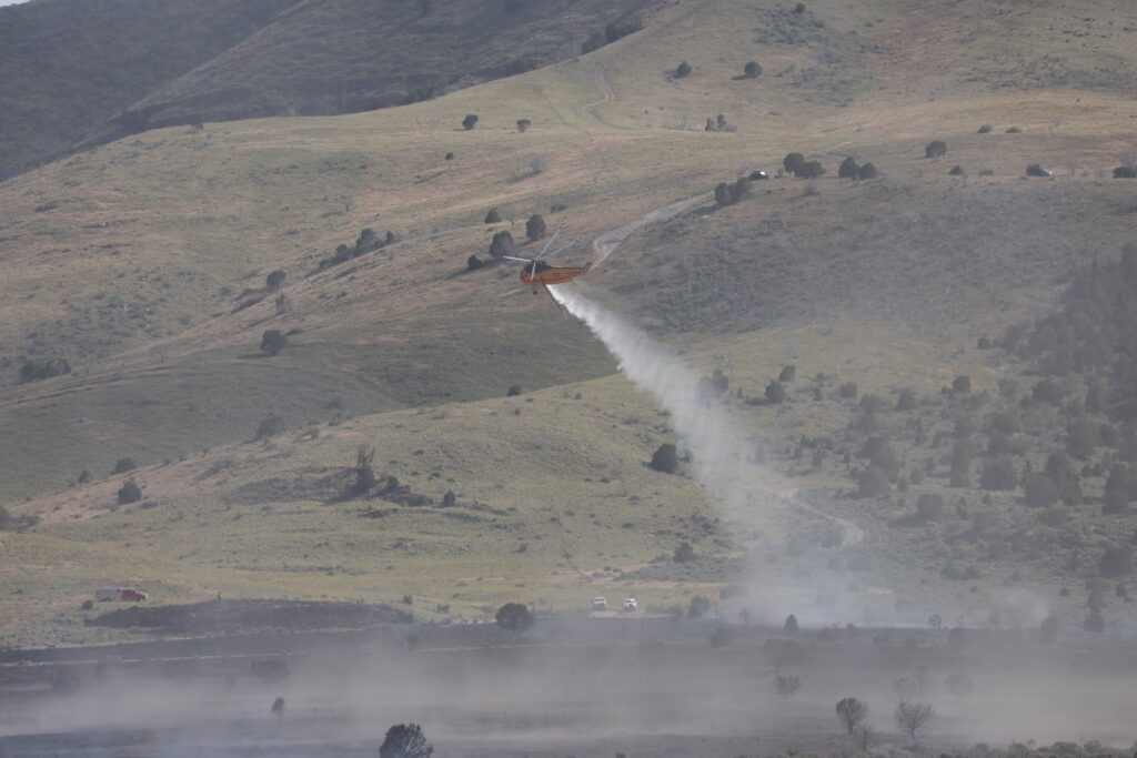 fire-containment-Eagle-mountain