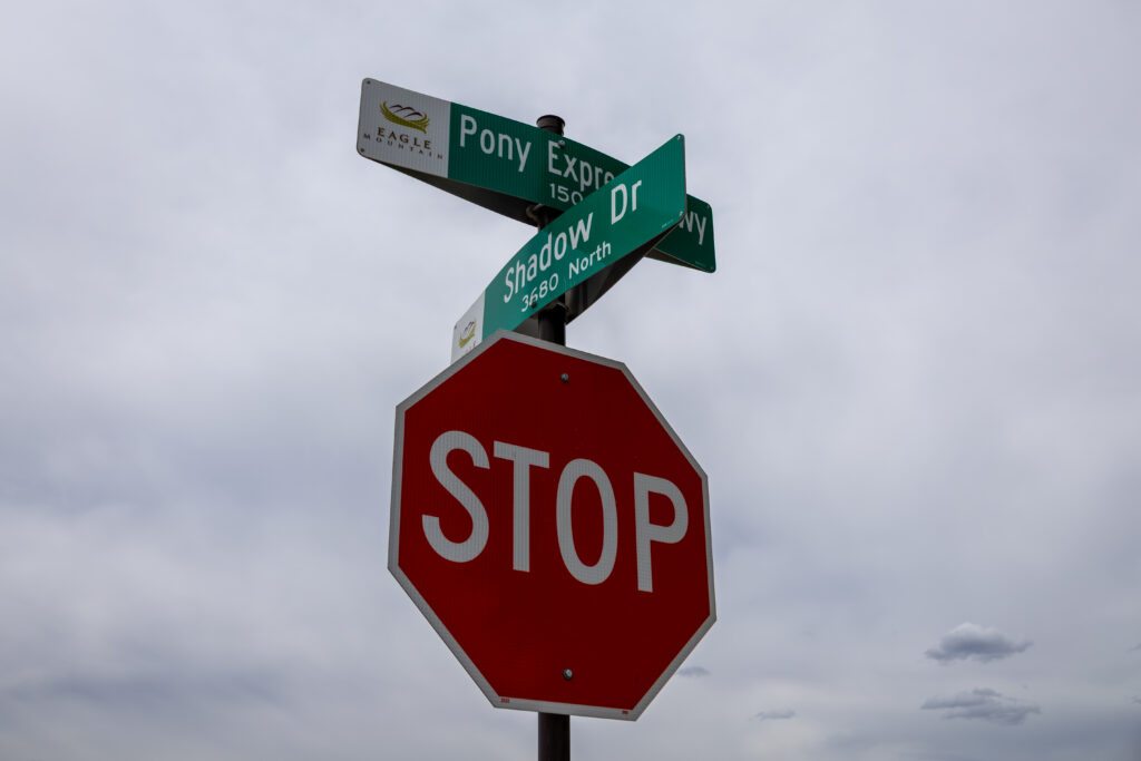 shadow-drive-sign-pony-express