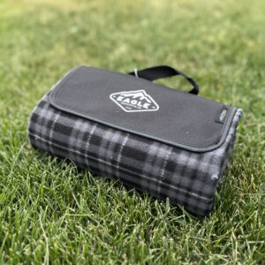 picnic-blanket-folded-eagle-mountain-city