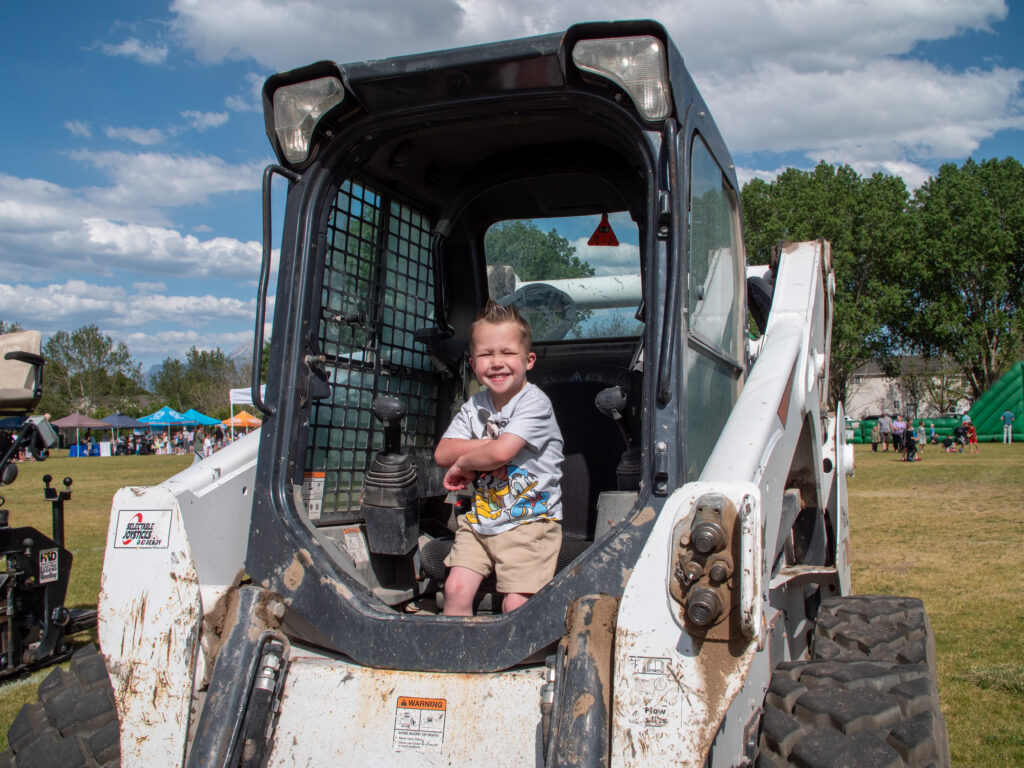 family-fun-night-touch-a-truck